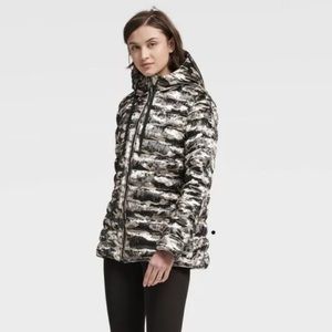DKNY Camo -Print Velvet Puffer Jacket L  NWT